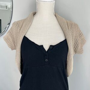 New York & Company knit shrug 🤎